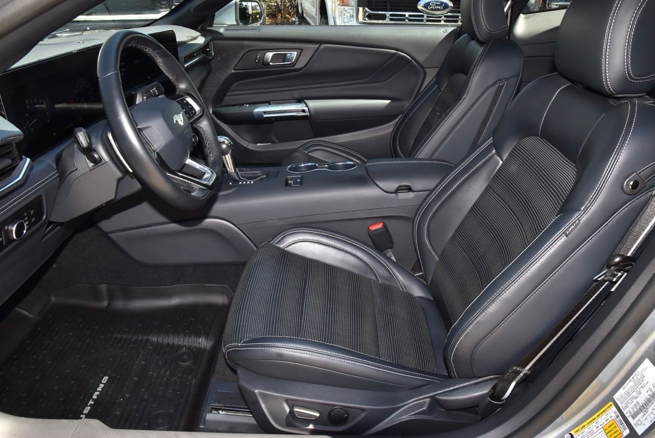 Certified 2025 Ford Mustang GT Premium image 14