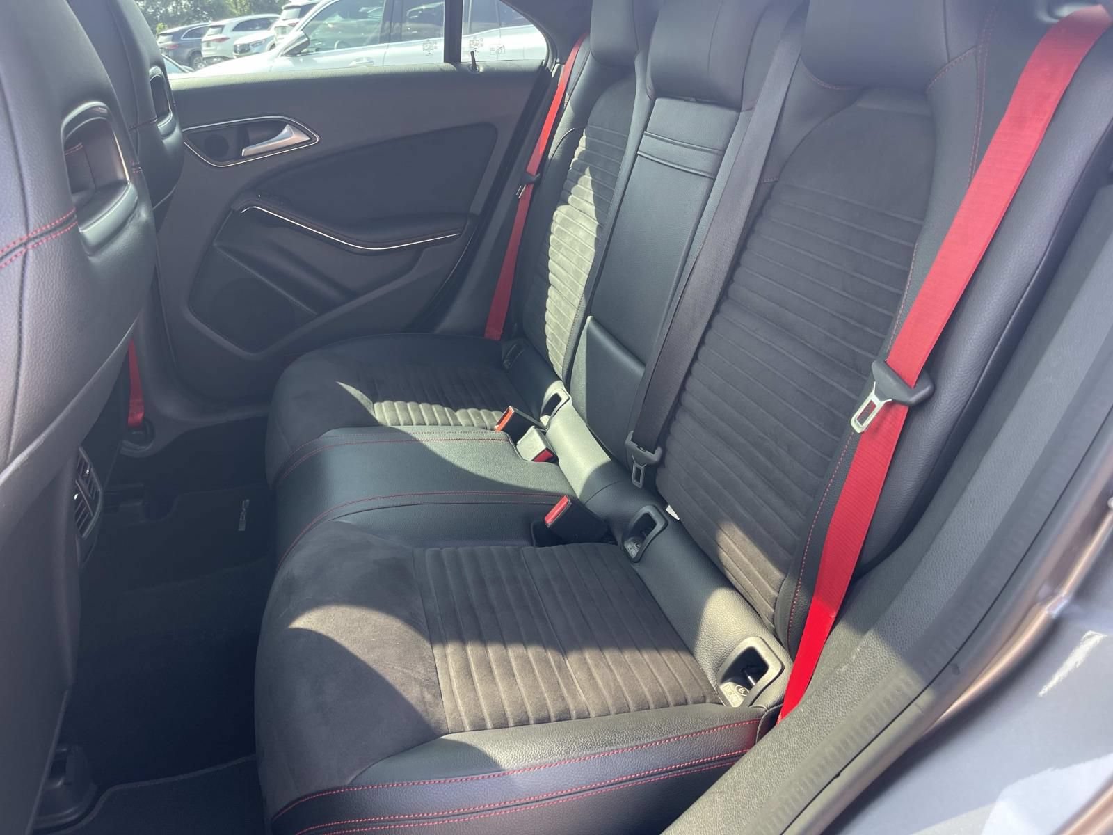 Used 2015 Mercedes-Benz CLA 45 AMG 4MATIC image 16