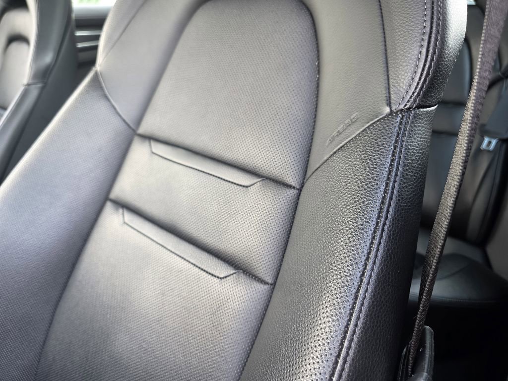 Used 2022 Porsche Panamera 4 Platinum Edition image 28