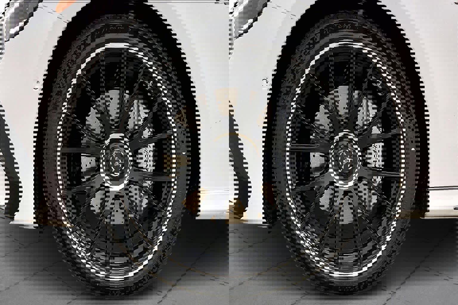 New 2026 Mercedes-Benz E 53 AMG e 4MATIC Sedan image 11