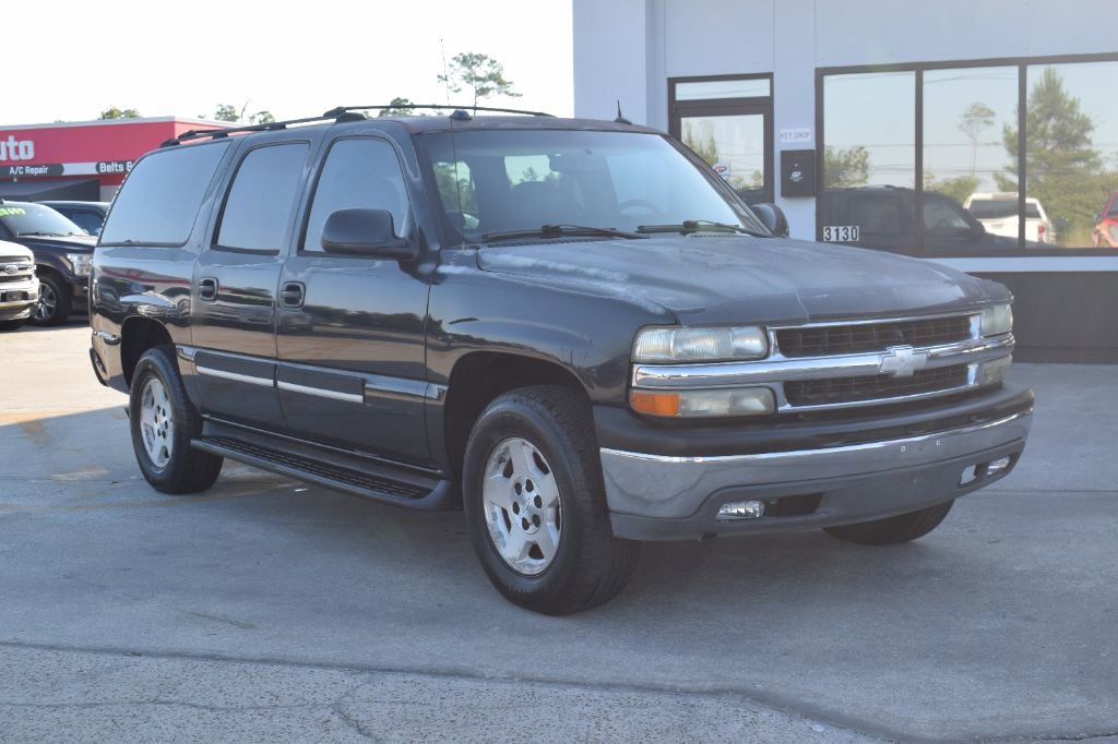Used 2004 Chevrolet Suburban LT w/ Preferred Equipment Group