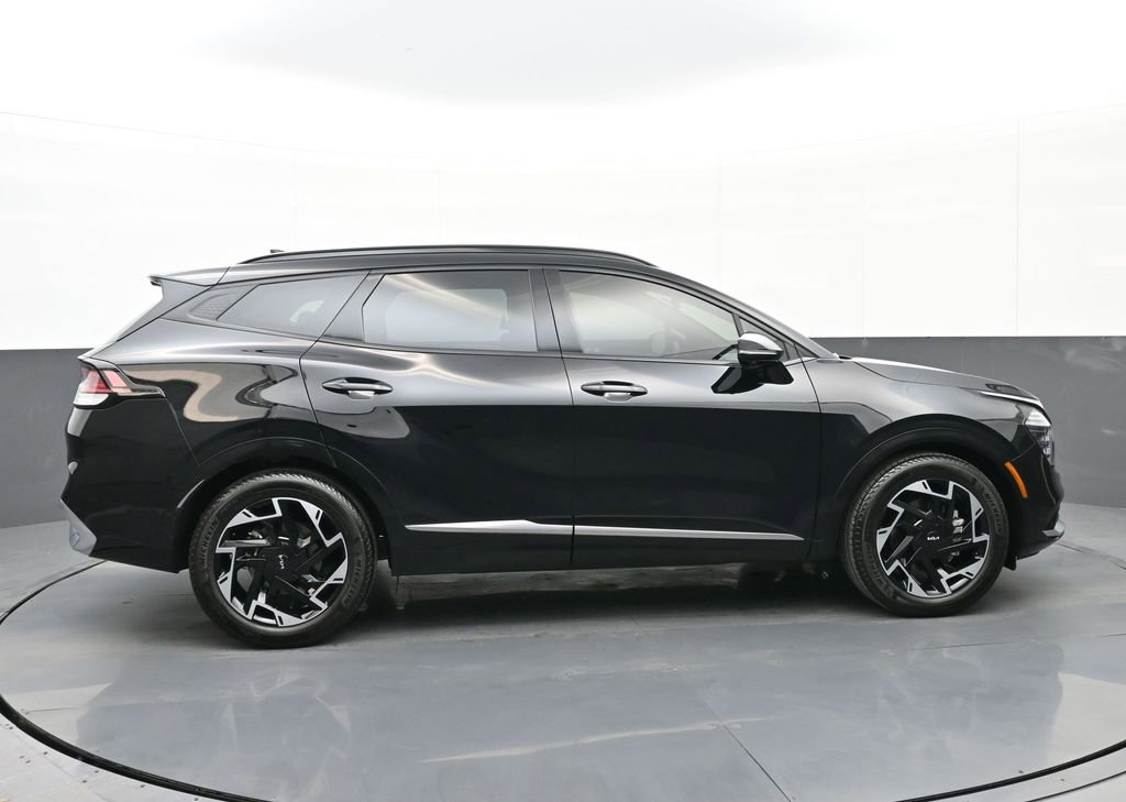 Used 2024 Kia Sportage SX image 2