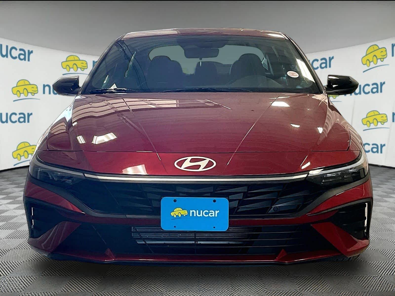 Certified 2025 Hyundai Elantra Sport image 4