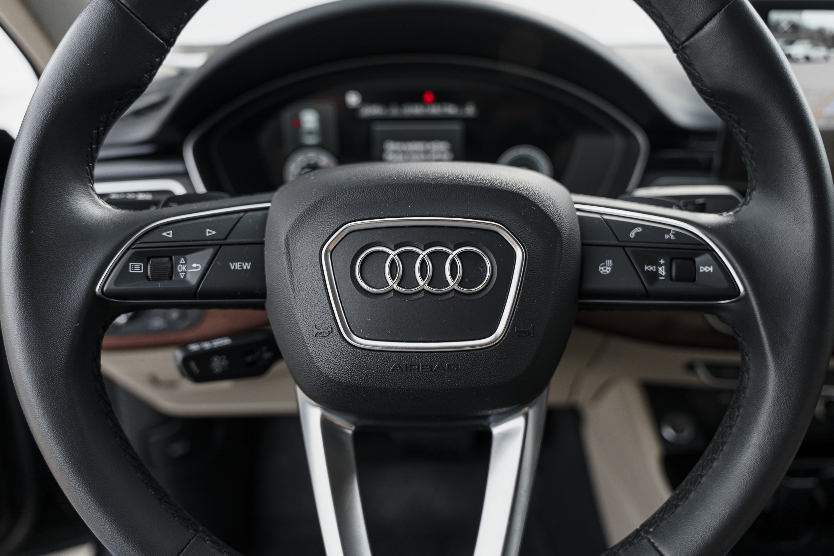 Used 2023 Audi A4 2.0T Premium Plus w/ Premium Plus Package image 16