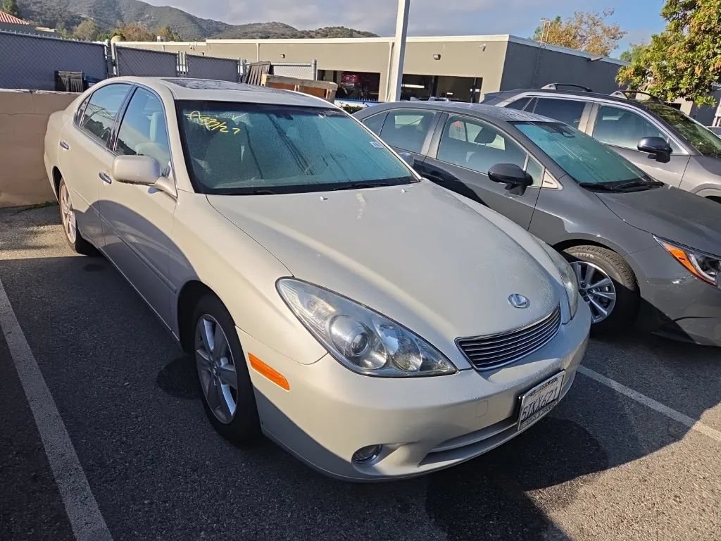 Used 2006 Lexus ES 330 w/ DVD Navigation System Pkg FWD image 5