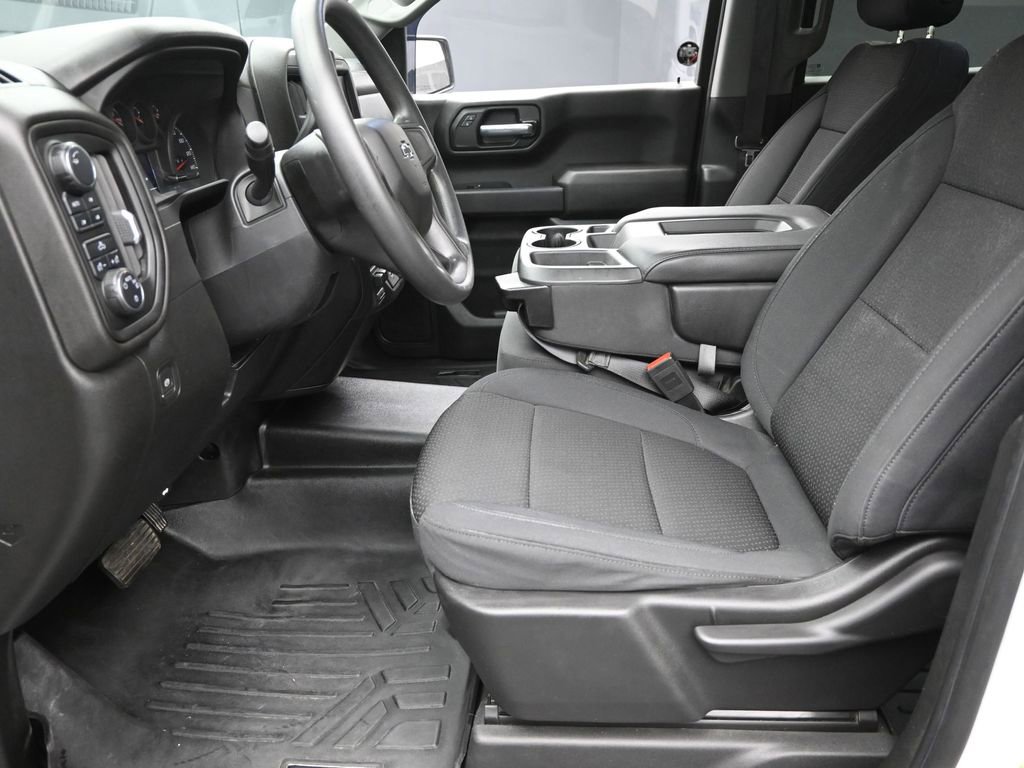 Used 2020 Chevrolet Silverado 1500 Custom Trail Boss w/ Custom Convenience Package image 15