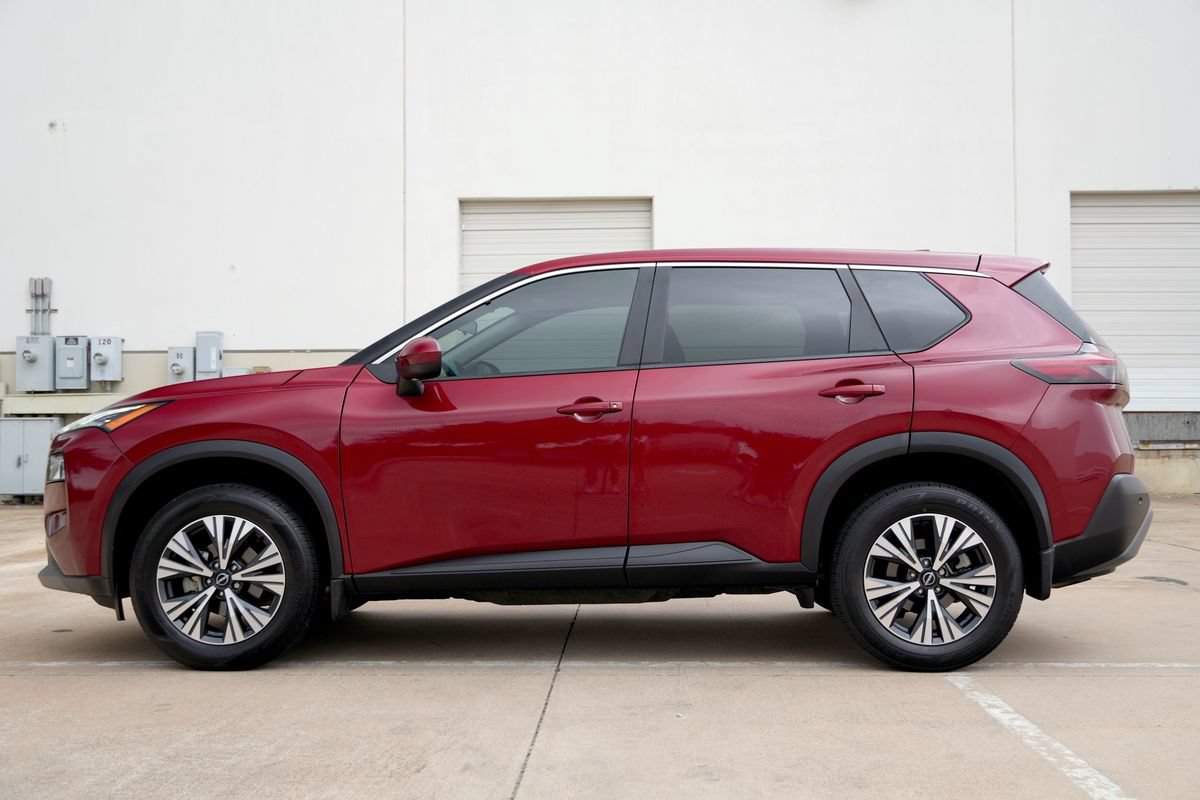 Used 2023 Nissan Rogue SV FWD image 13