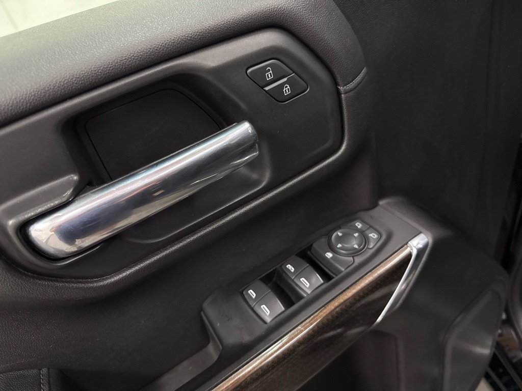 Used 2019 Chevrolet Silverado 1500 LT w/ All-Star Edition AWD/4WD image 12