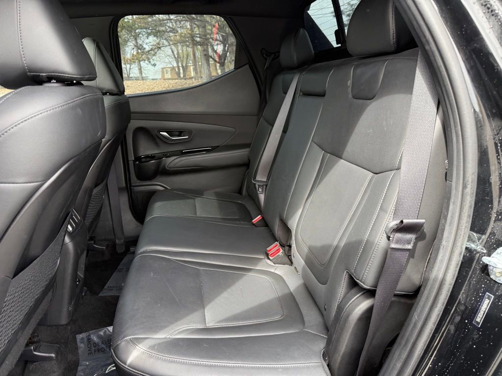 Used 2023 Hyundai Santa Cruz Limited w/ Cargo Package image 16