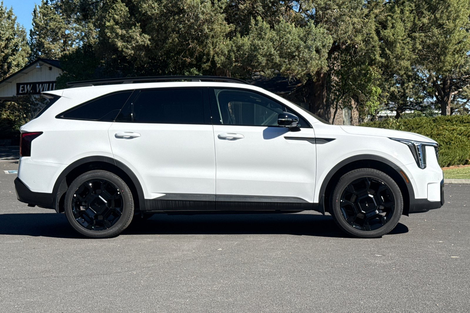 Used 2026 Kia Sorento SX Prestige AWD/4WD image 3
