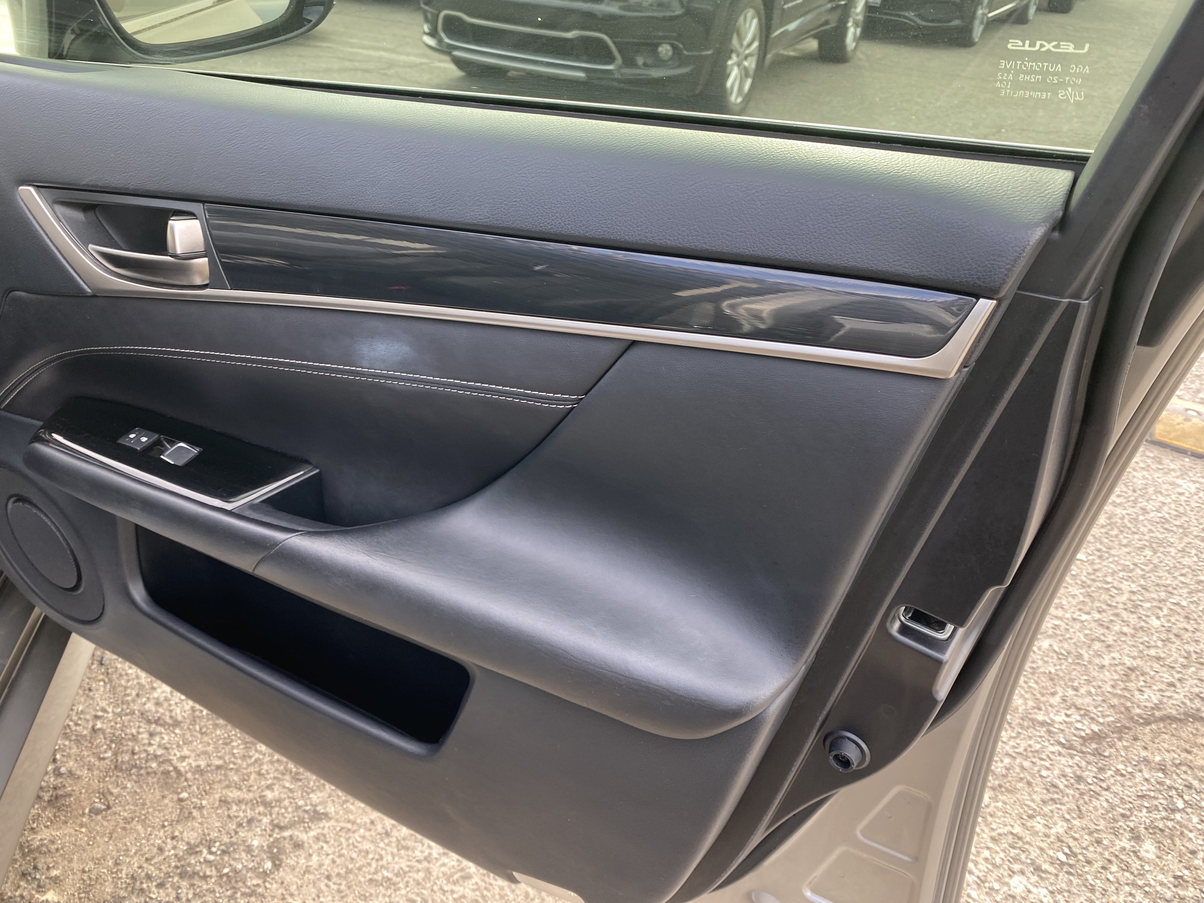 Used 2017 Lexus GS 200t w/ Premium Package RWD image 24
