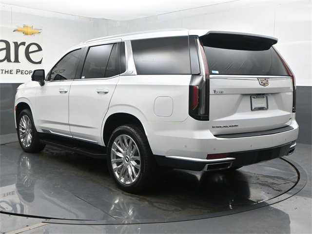 Used 2023 Cadillac Escalade Premium Luxury image 38