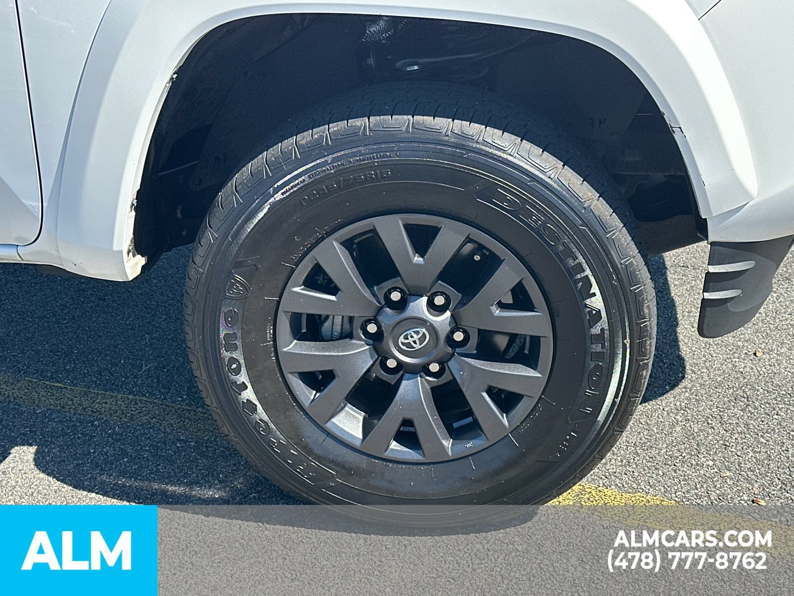 Used 2023 Toyota Tacoma SR5 RWD image 14