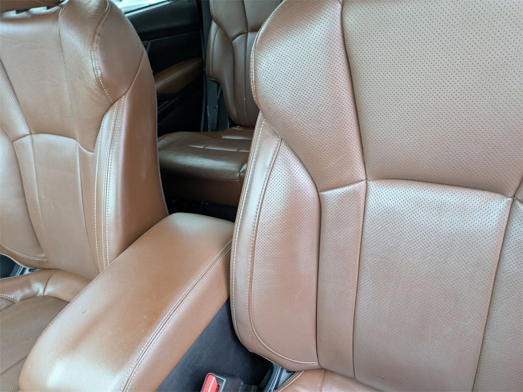 Used 2020 Subaru Ascent Touring image 16