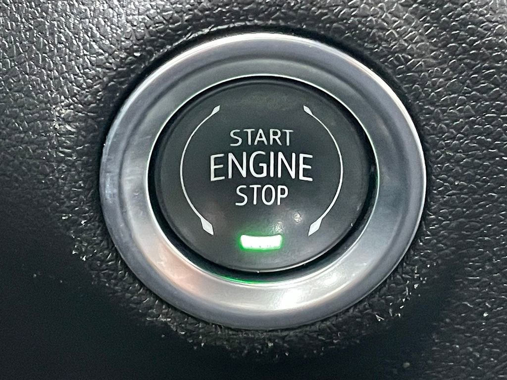 Used 2025 Chevrolet Silverado 2500 Custom w/ Custom Value Package image 29