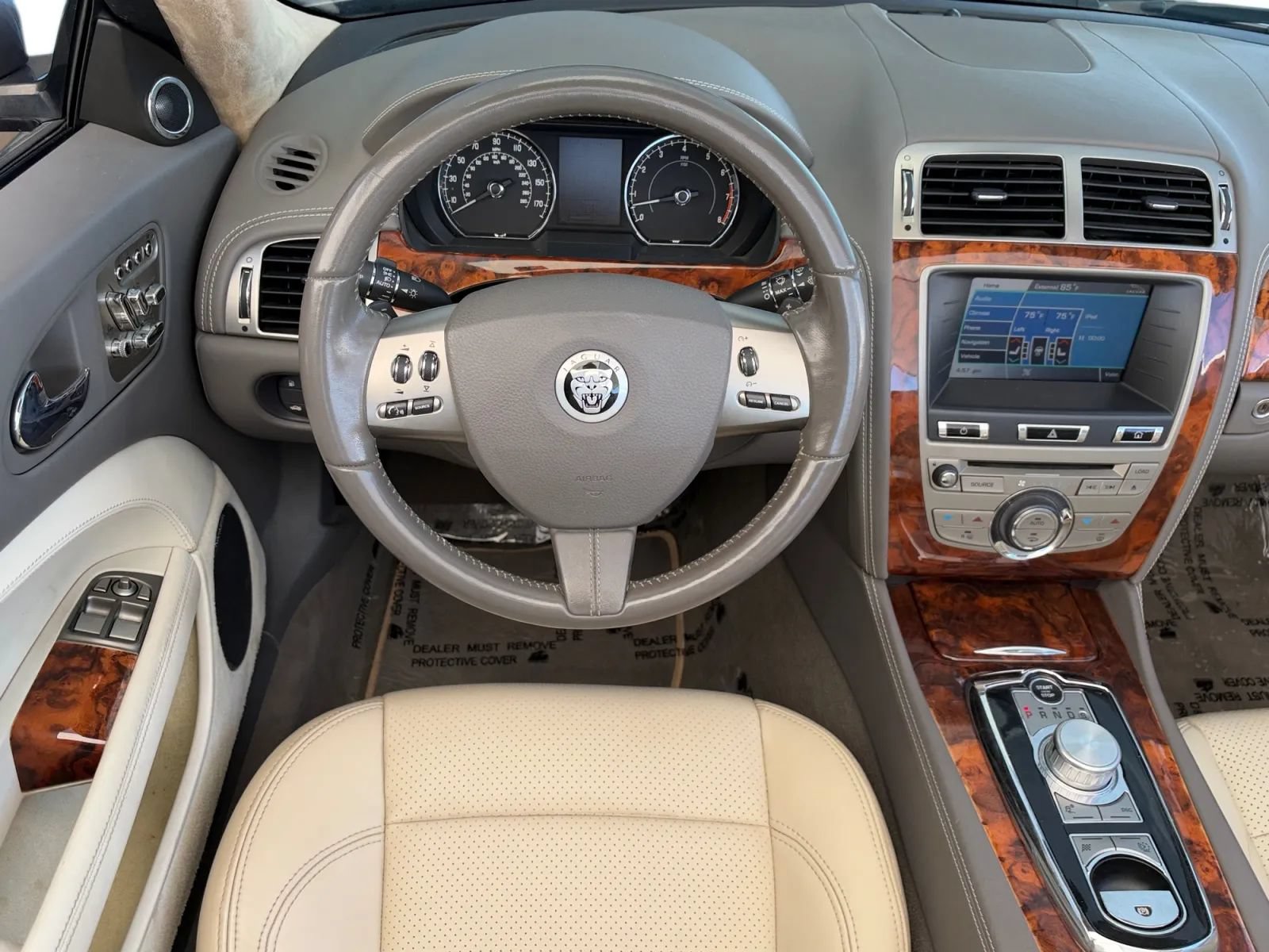 Used 2010 Jaguar XK Convertible RWD image 24