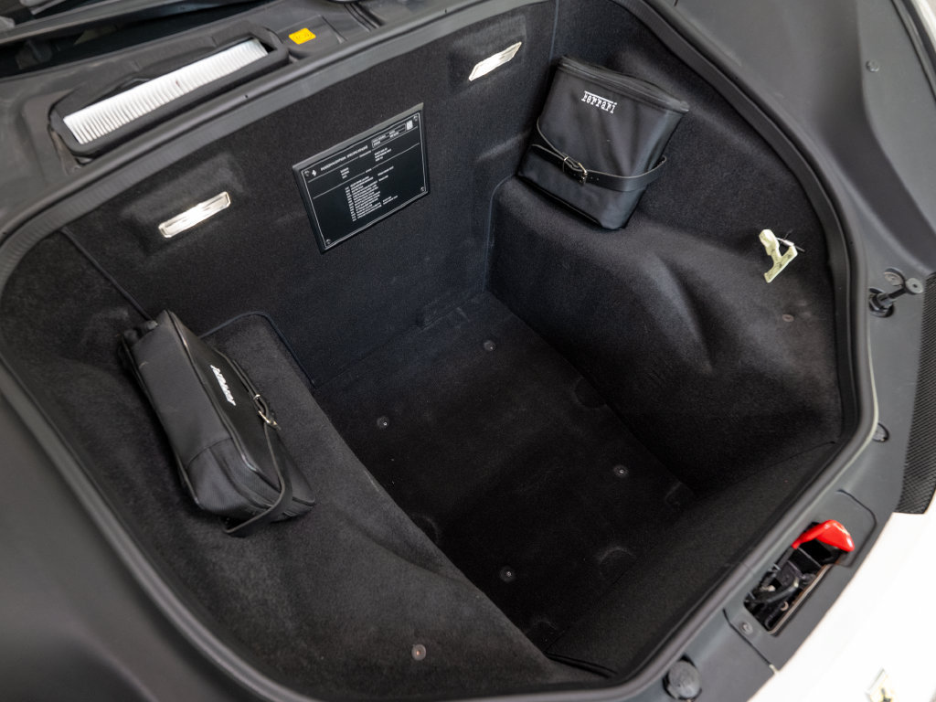 Certified 2018 Ferrari 488 Spider RWD image 38
