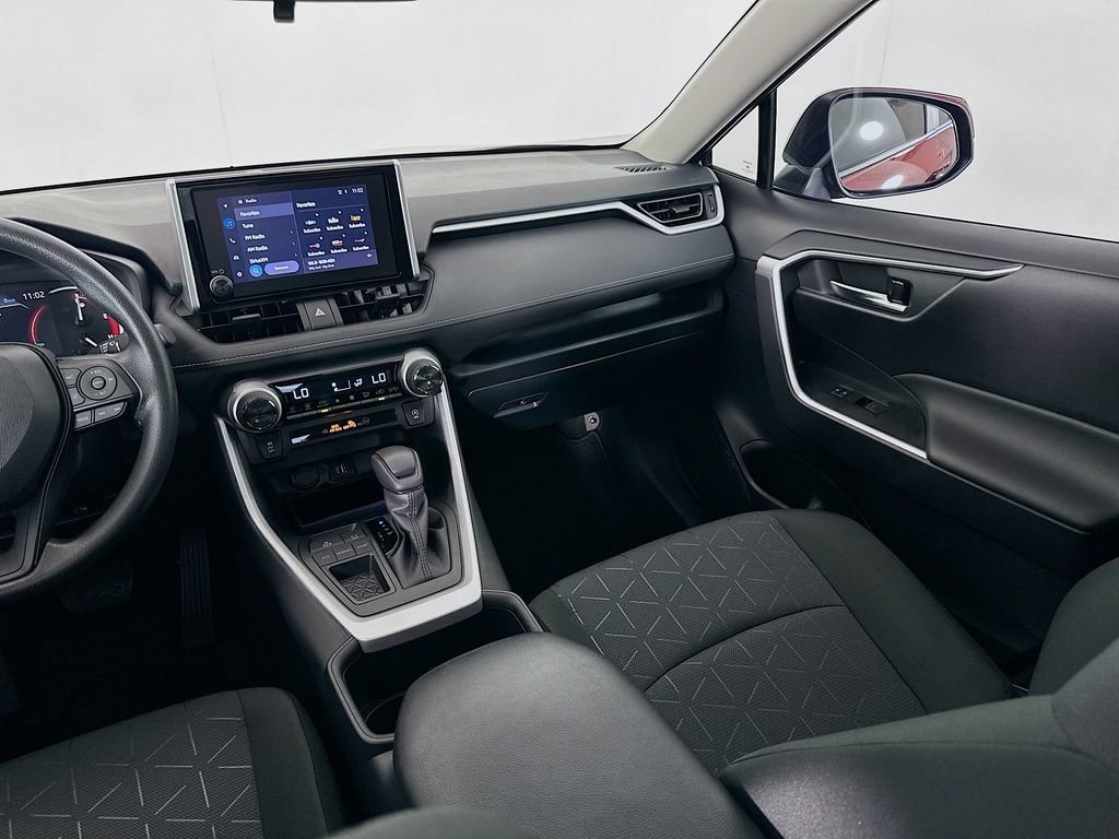 Certified 2025 Toyota RAV4 XLE w/ Convenience Package FWD image 23