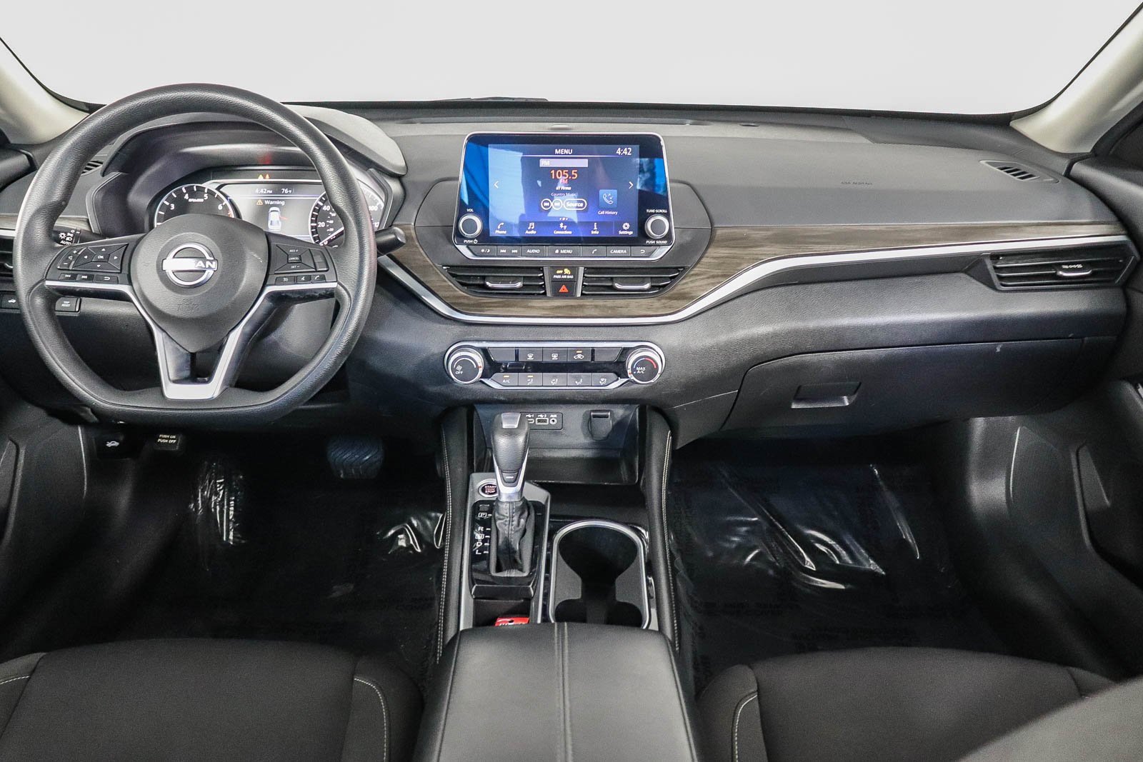 Used 2023 Nissan Altima 2.5 SV image 12