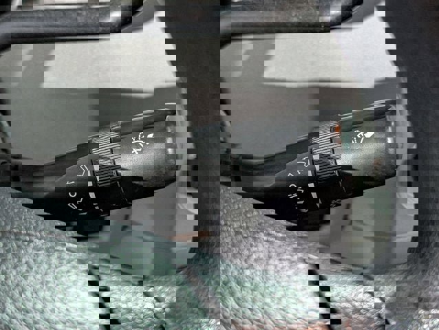 Used 2012 Toyota Tundra 4x4 Double Cab w/ Tow Pkg image 32