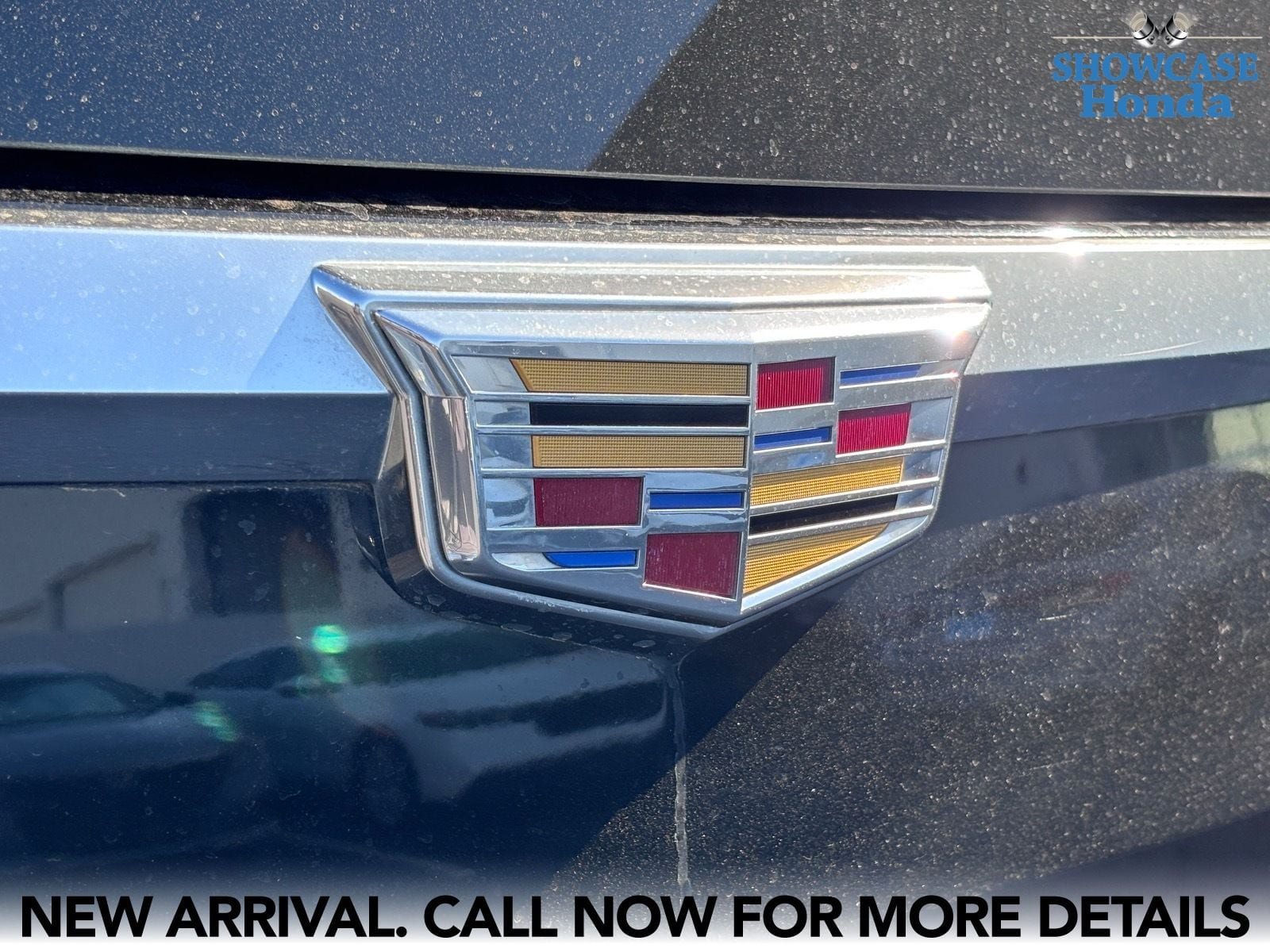 Used 2018 Cadillac Escalade ESV Luxury AWD/4WD image 11