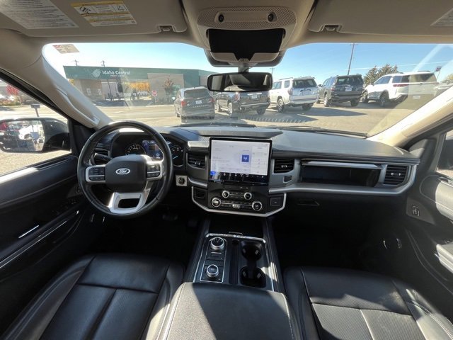 Used 2023 Ford Expedition Max XLT image 36