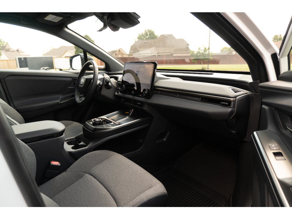 Used 2026 Toyota bZ FWD image 18