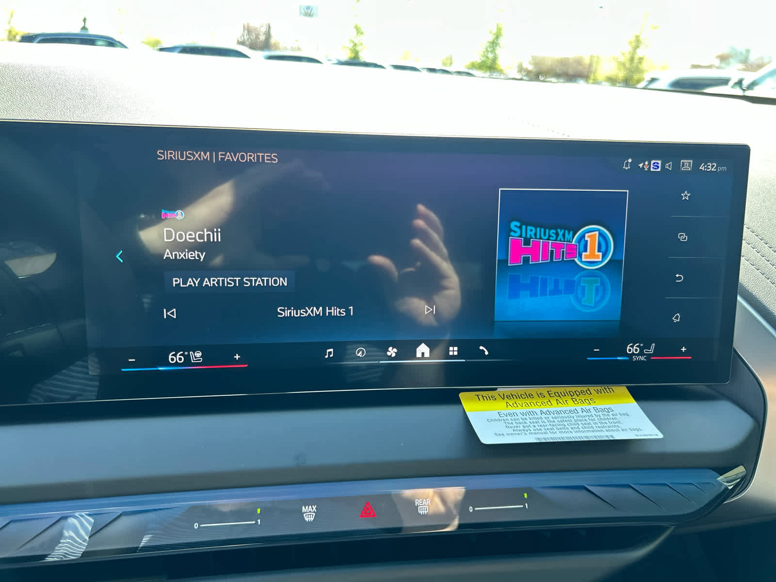 Certified 2025 BMW X3 xDrive30i w/ Premium Package image 29