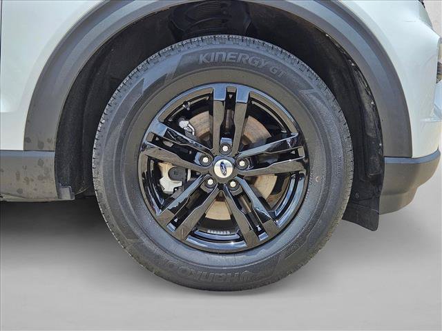 Used 2021 Ford Explorer XLT RWD image 23