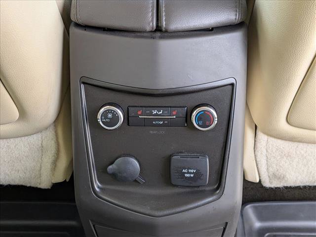 Used 2013 Lincoln MKT AWD image 18