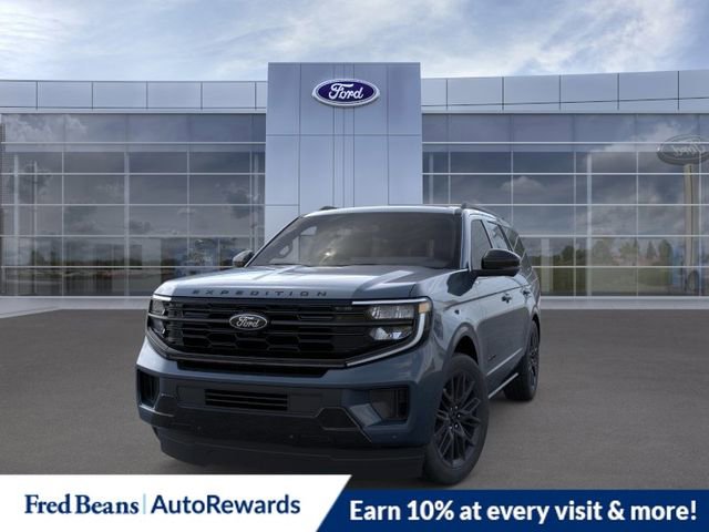 New 2026 Ford Expedition Platinum w/ Stealth Appearance Package image 3