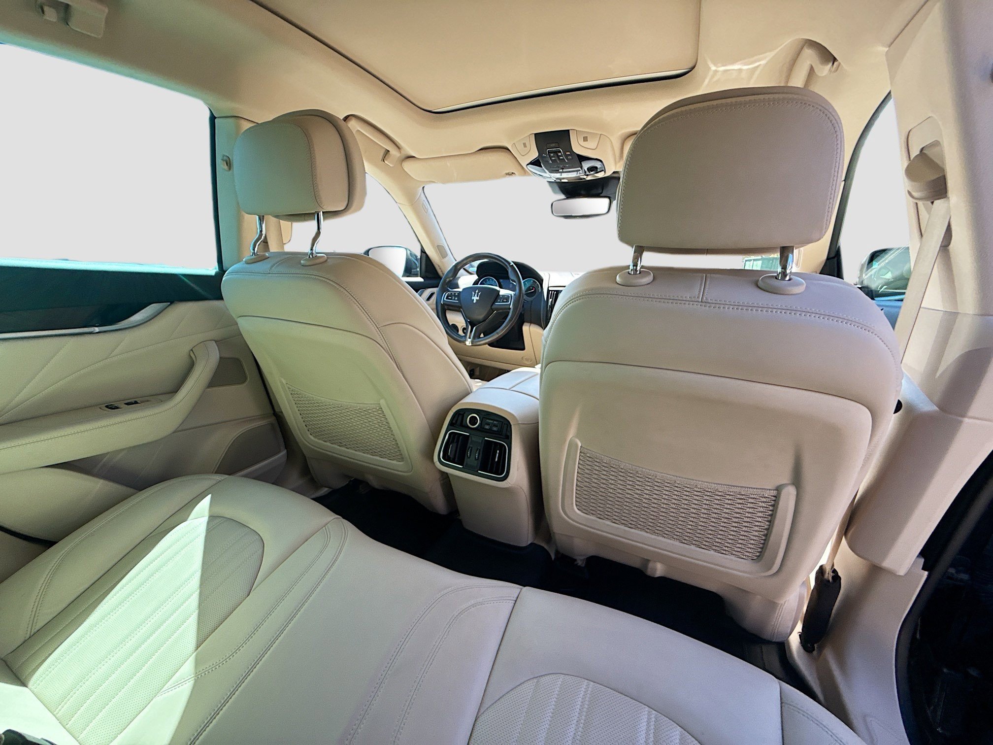 Used 2022 Maserati Levante GT image 28