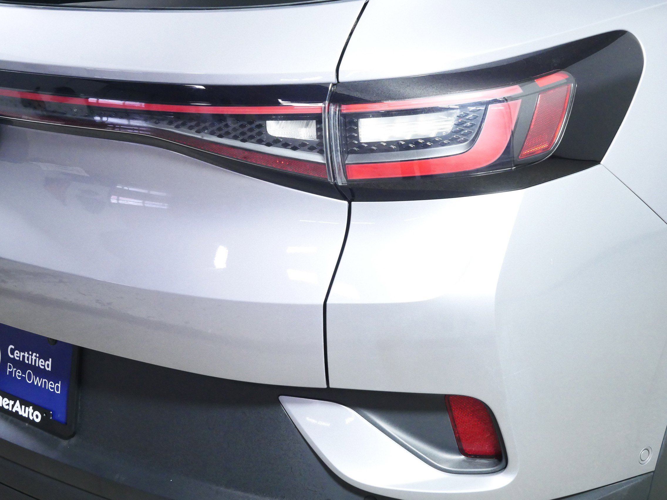 Certified 2023 Volkswagen ID.4 Pro S image 17