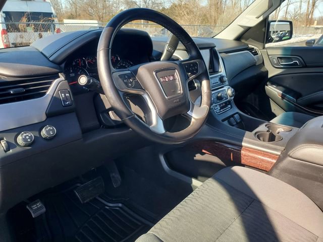 Used 2018 GMC Yukon SLE w/ Convenience Package AWD/4WD image 18
