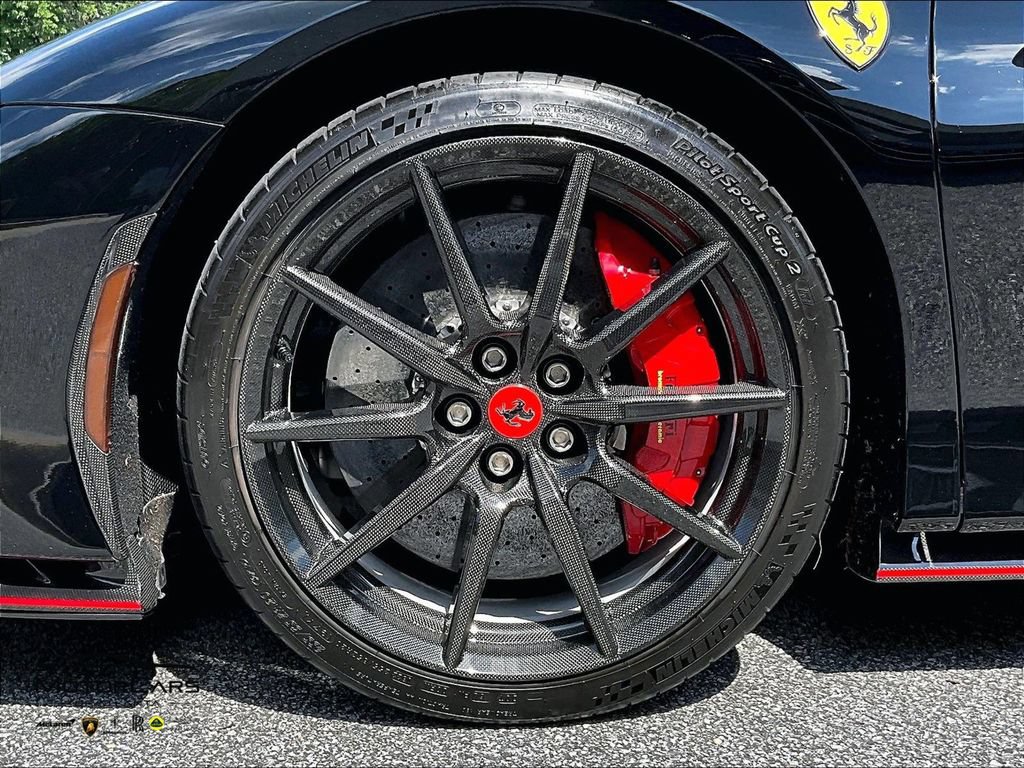 Used 2022 Ferrari SF90 Spider AWD/4WD image 9