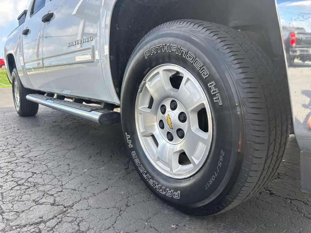 Used 2013 Chevrolet Silverado 1500 LT w/ All-Star Edition AWD/4WD image 11