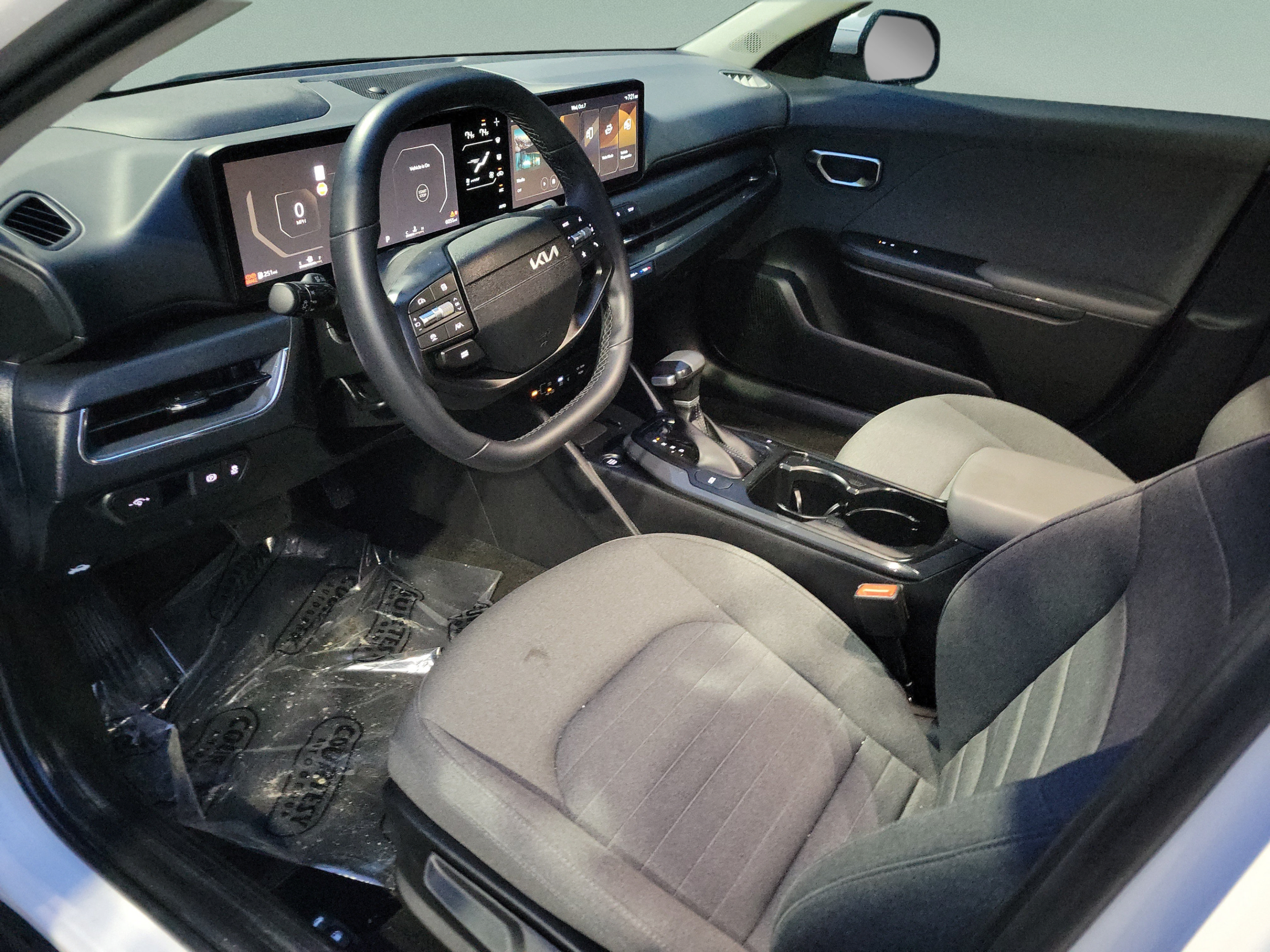 Certified 2025 Kia K4 EX FWD image 15