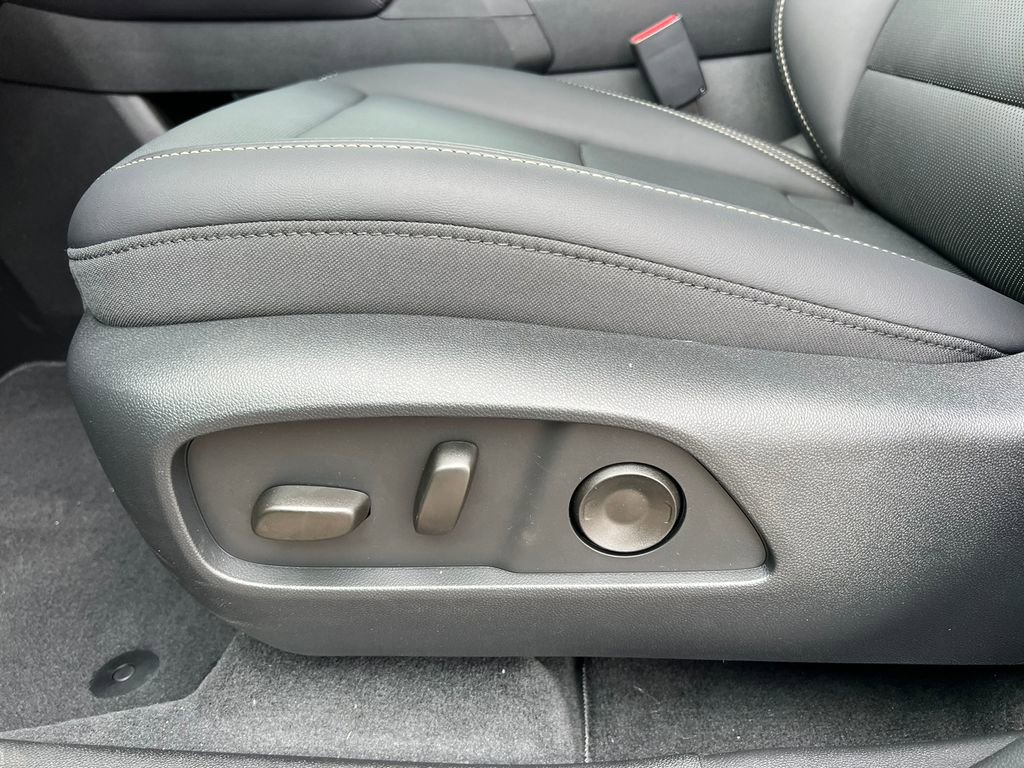 New 2026 GMC Terrain Elevation w/ Elevation Premium Package image 10