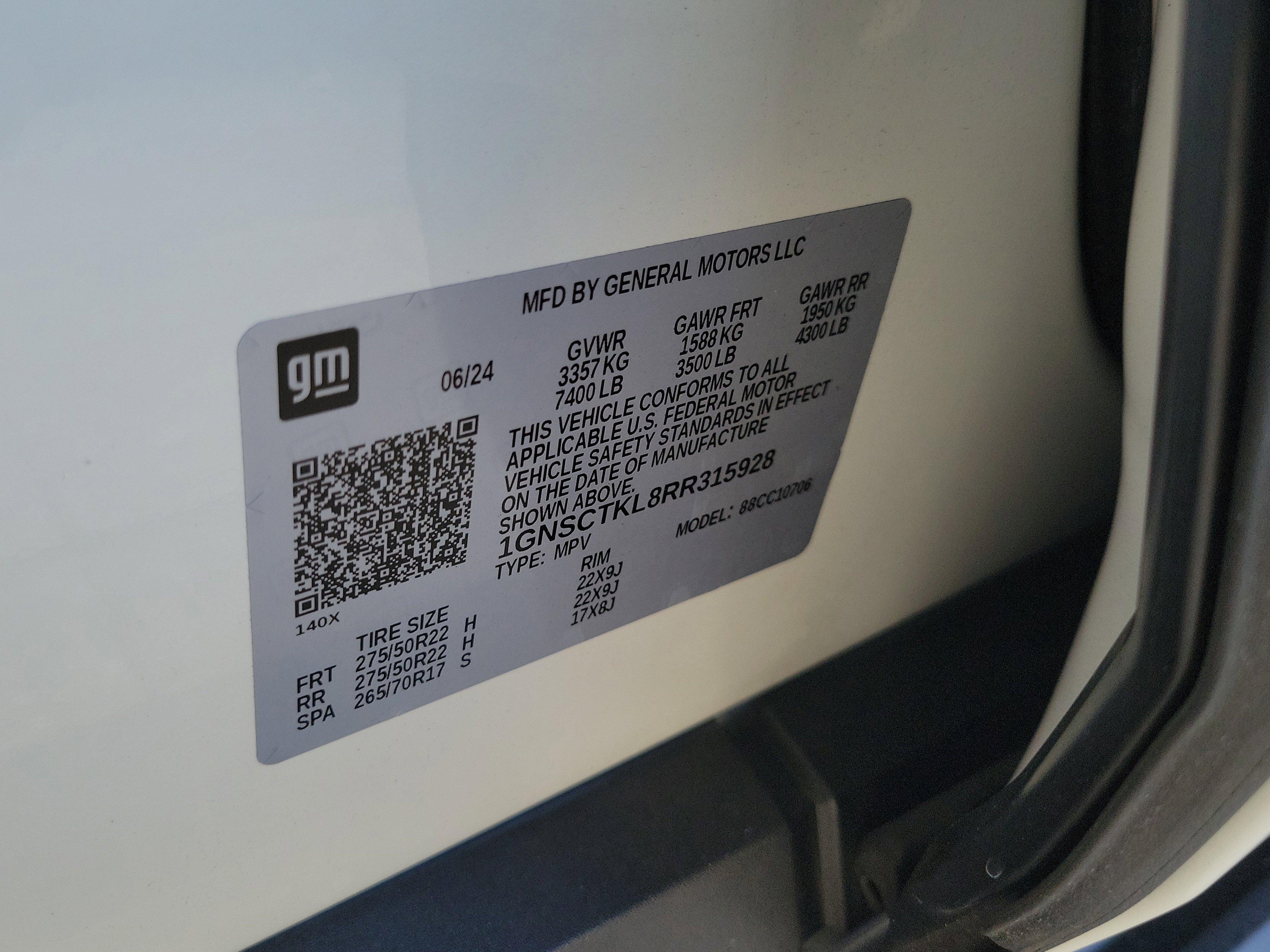 Used 2024 Chevrolet Tahoe High Country RWD image 30