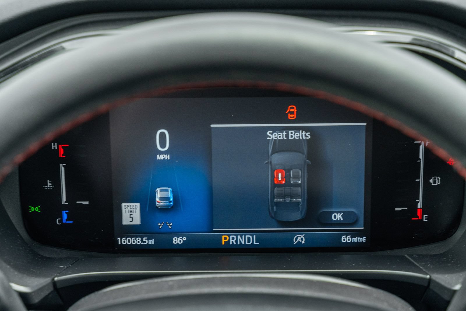 Certified 2025 Ford Escape ST-Line w/ Tech Pack #1 FWD image 27