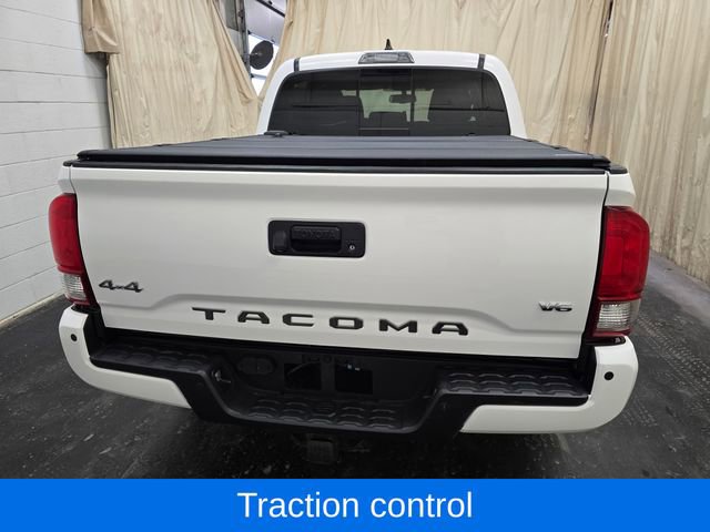 Used 2017 Toyota Tacoma TRD Off-Road w/ Premium & Technology Package image 6