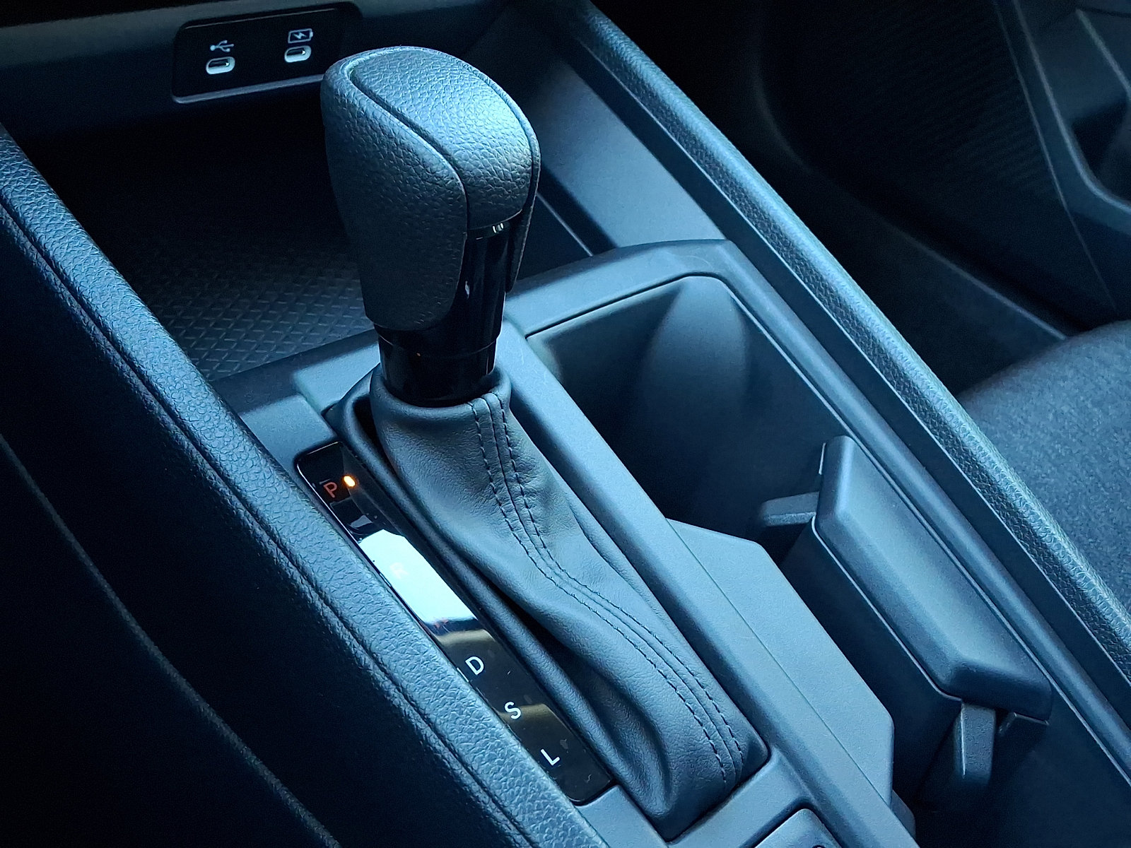 Used 2025 Honda Accord SE image 16