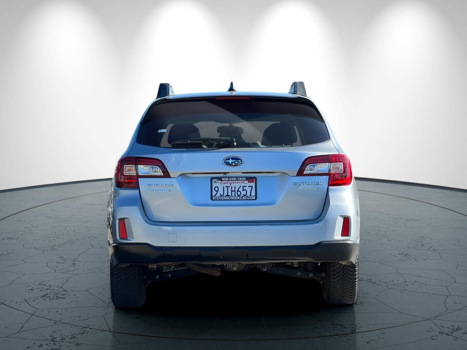 Used 2017 Subaru Outback 2.5i Premium image 5