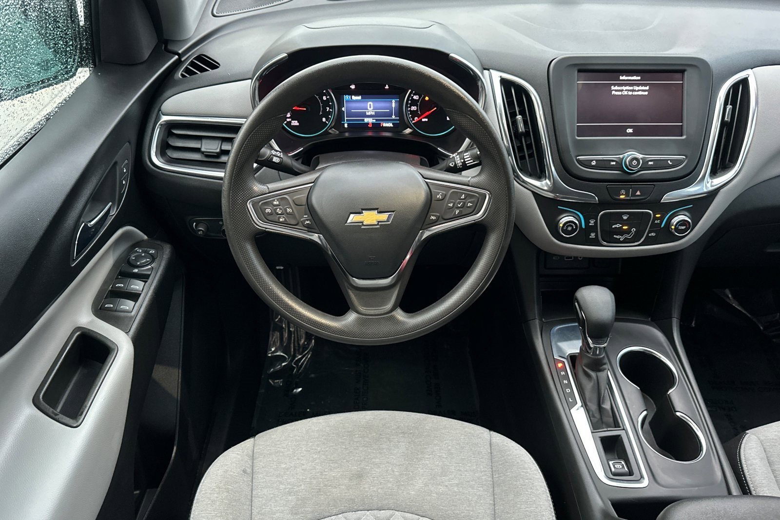 Used 2024 Chevrolet Equinox LS w/ LS Convenience Package image 17