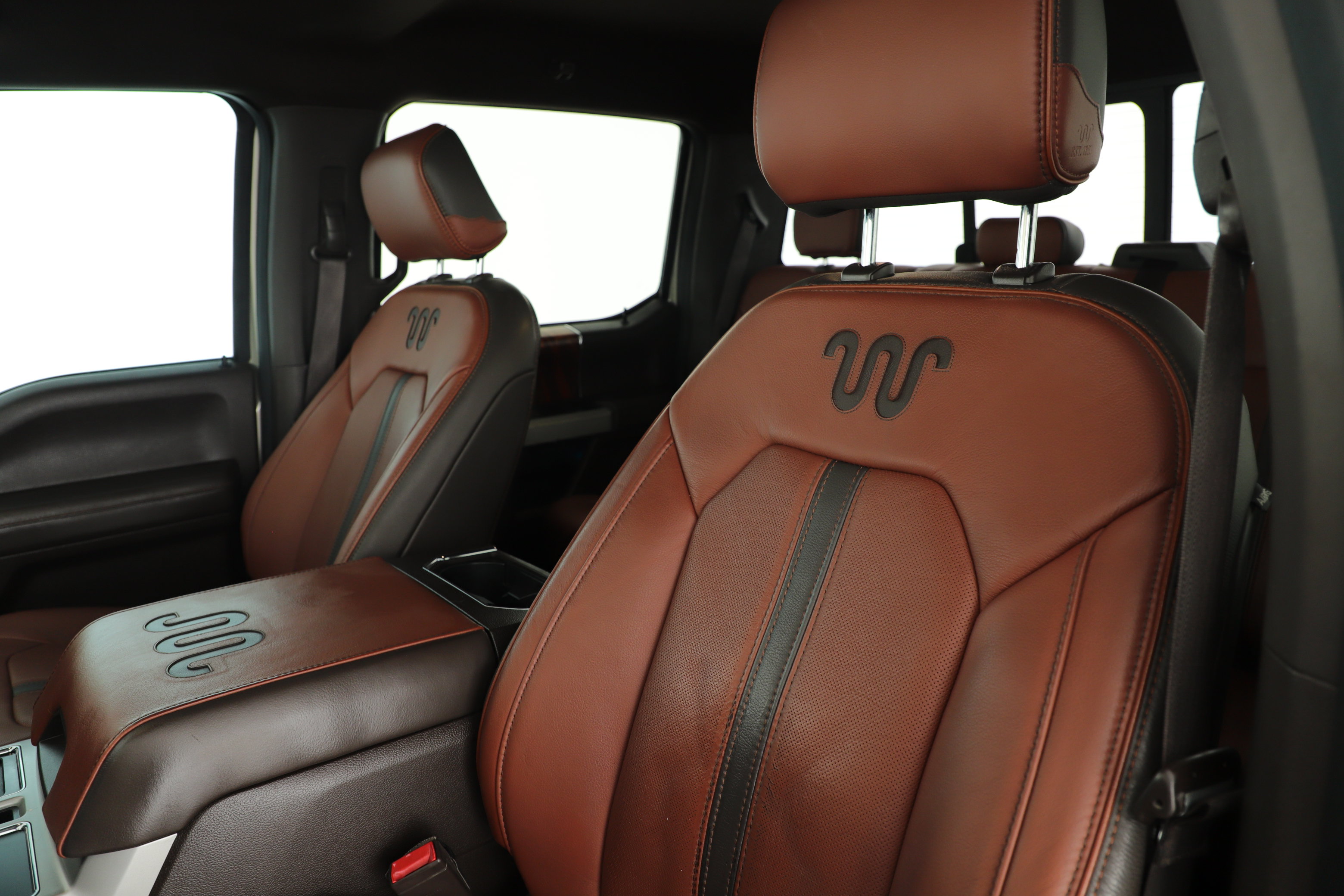 Used 2018 Ford F150 King Ranch w/ Equipment Group 601A Luxury AWD/4WD image 15