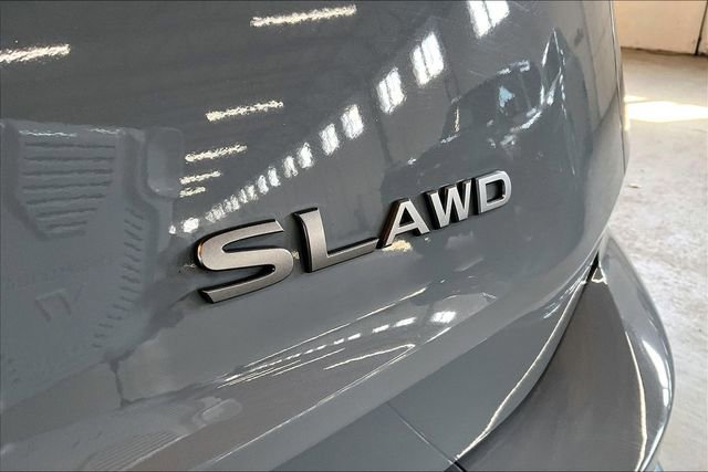 Used 2024 Nissan Rogue SL w/ SL Premium Package image 24