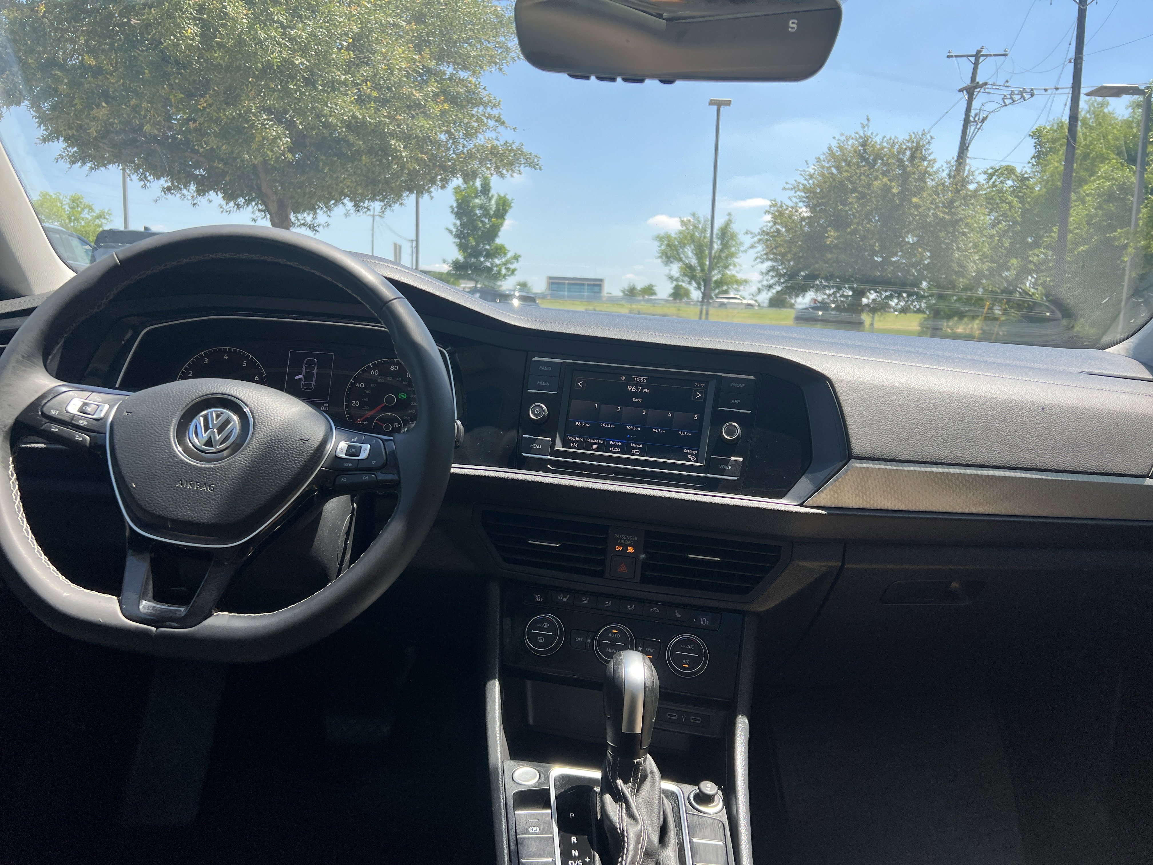 Certified 2021 Volkswagen Jetta SE w/ SE Cold Weather Package FWD image 23