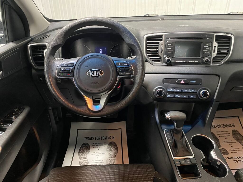 Used 2018 Kia Sportage LX image 4
