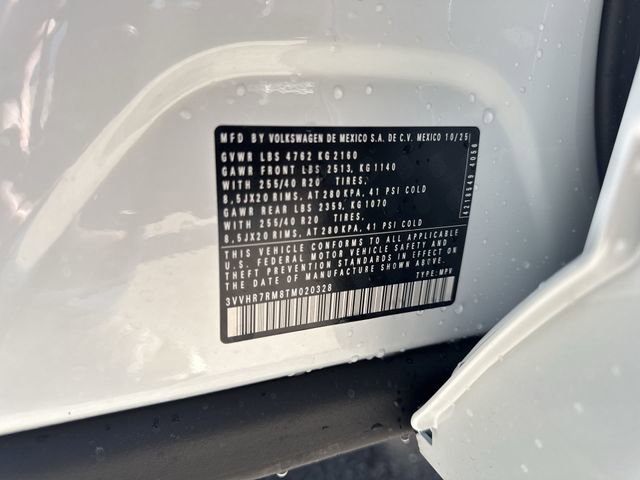 New 2026 Volkswagen Tiguan SE R-Line FWD image 35