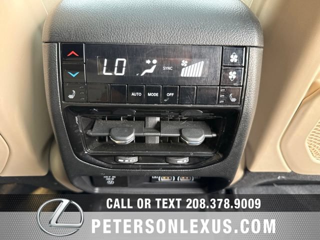 Used 2023 Jeep Grand Cherokee L Limited w/ Luxury Tech Group II AWD/4WD image 20